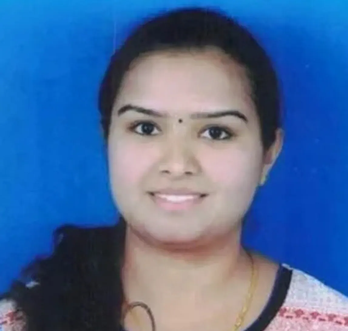 Mrs. Shreya Manoli